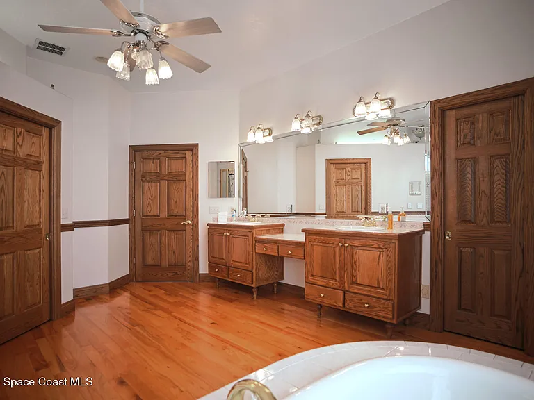 6285 N Highway 1 — Photo 38