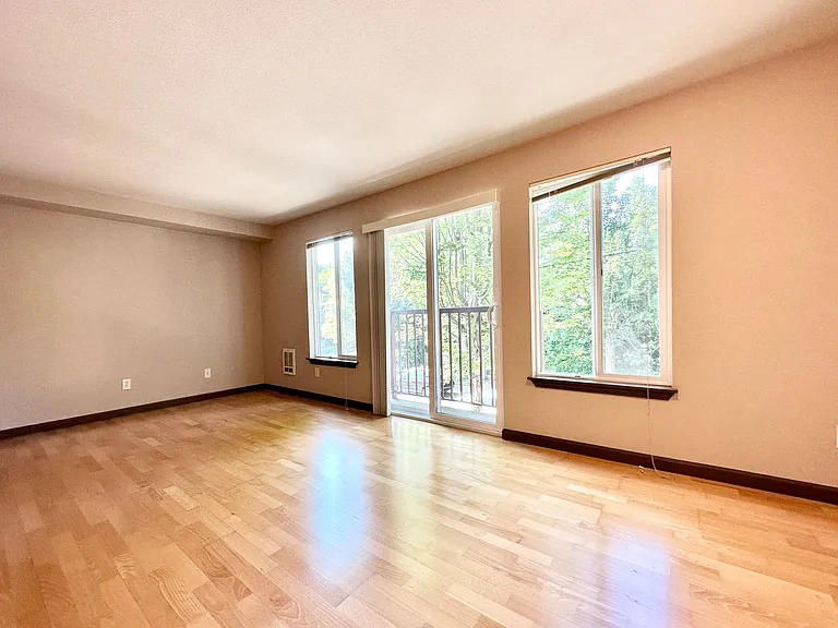 3661 Phinney Ave N #308 — Photo 11