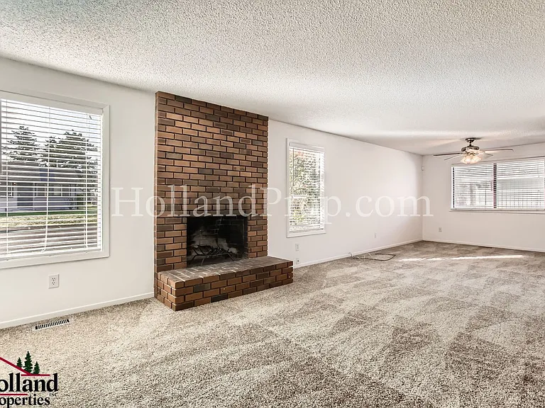 20761 NW Lapine Way — Photo 4