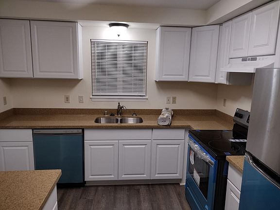 2nd image of 9623 16th Ave S #9623