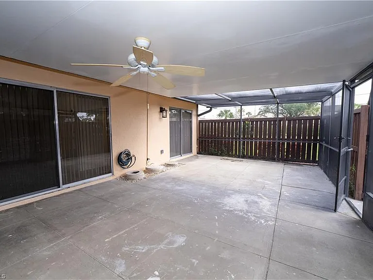 6306 Royal Woods Dr — Photo 13