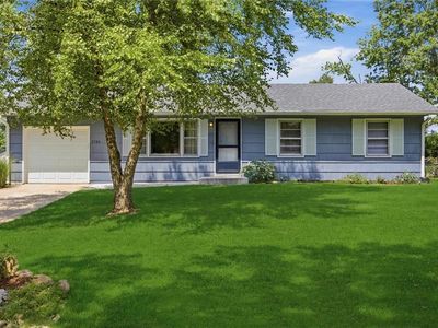 2500 Hillside Dr, Harrisonville, MO, 64701