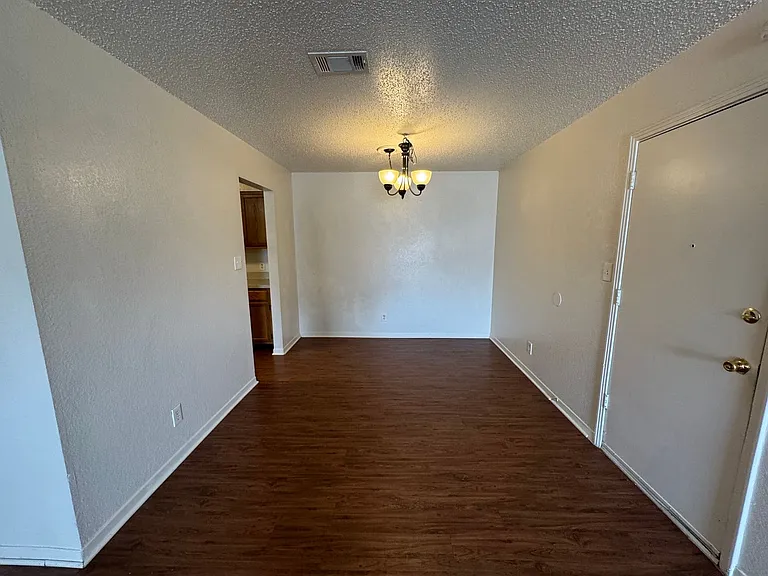 7510 Connie Ln — Photo 6
