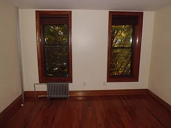 Rented by Maximus Realty Group