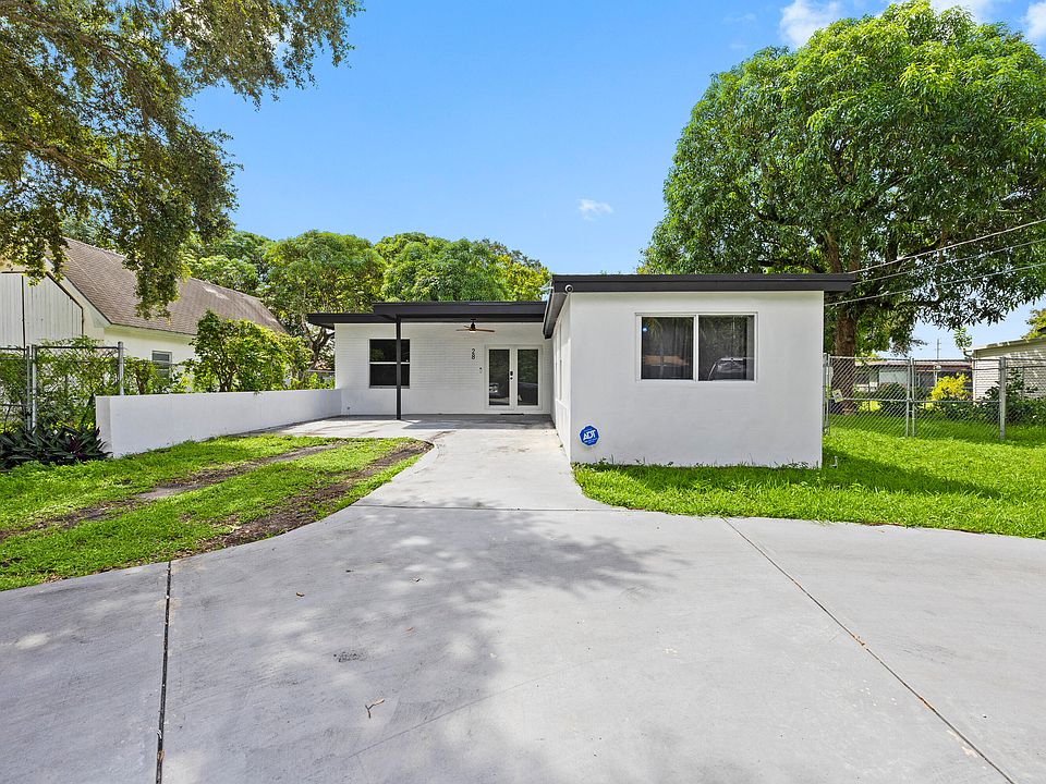 1st image of 28 NE 165th Street