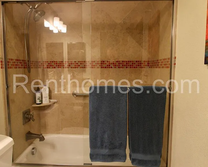 2802 Piantino Cir — Photo 14