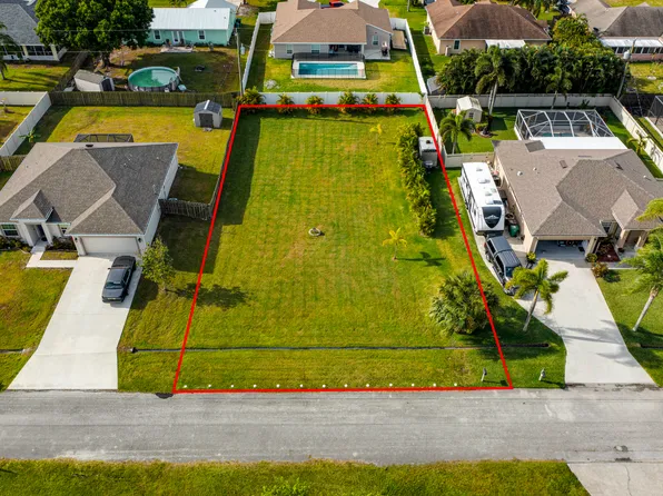 1014 SW Fisherman Avenue, Port St Lucie, FL 34953
