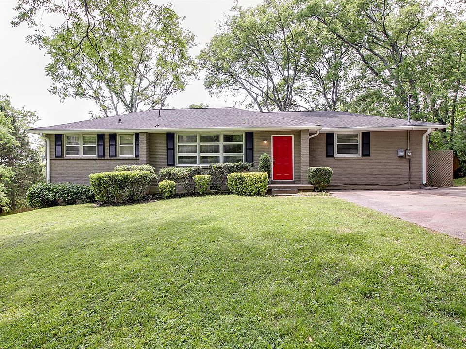 1st image of 632 Bel Air Dr