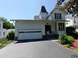 75 Lafayette St, Palatine Bridge, NY 13428