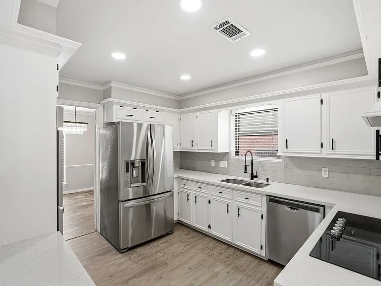 20222 Prince Creek Dr — Photo 12