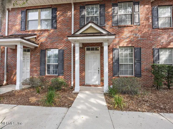 1482 LANDAU Road, Jacksonville, FL 32225