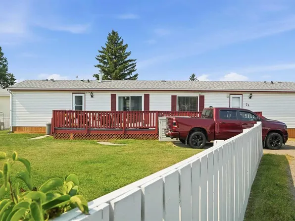 649 Main St N #24, Airdrie, AB T4B 2A1