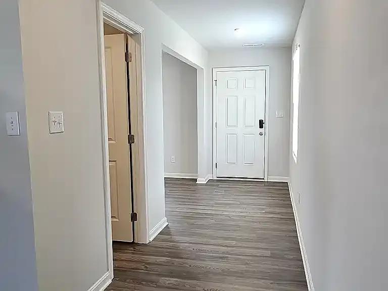 105 Gaston Cir — Photo 16