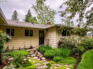 26241 Fleck Rd, Veneta, OR 97487