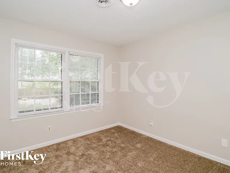 2305 Cottage Pl — Photo 10