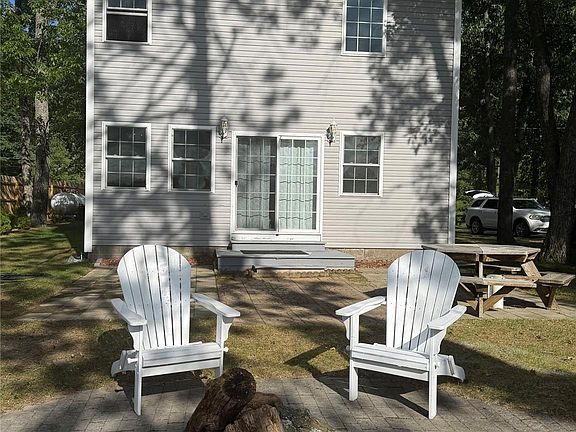 3rd image of 2779 Horseshoe Lake Rd