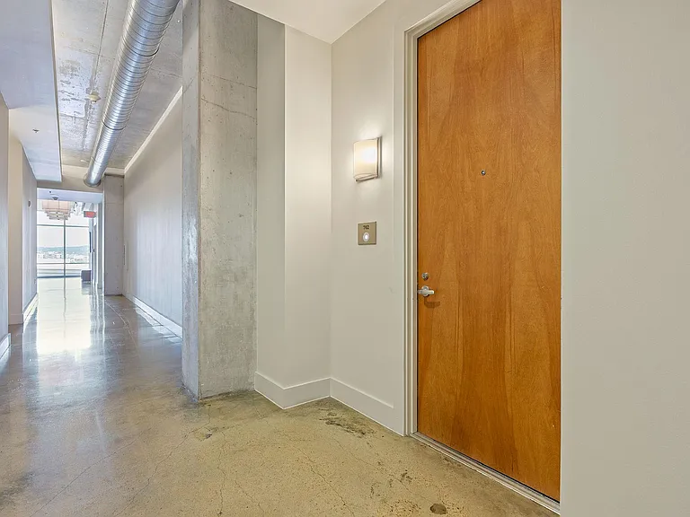 800 W 5th St #702 — Photo 16