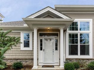 31645 Forest Brook Oval #31645, Westlake, OH 44145