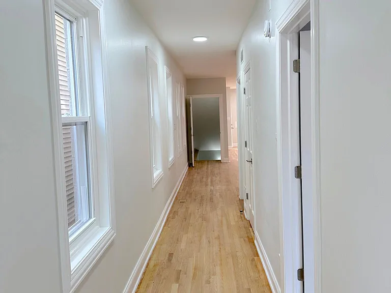 2150 W Potomac Ave #1 — Photo 16