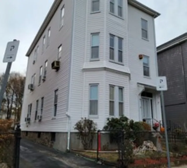 11 Woodman St #2 — Photo 1