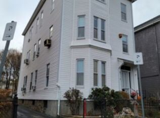 11 Woodman St Floor 2, Jamaica Plain, MA 02130