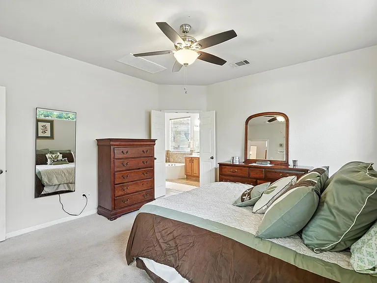 1802 Misty Ridge Dr — Photo 15