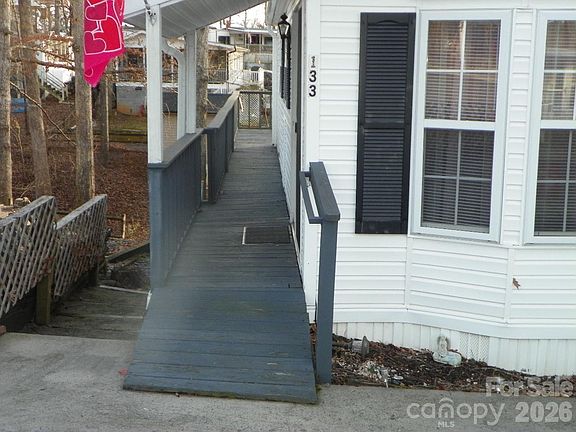 2nd image of 133 Pier Ave