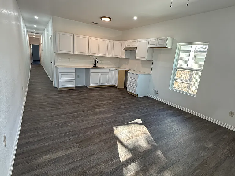1438 W 6th Ave #1440 — Photo 3