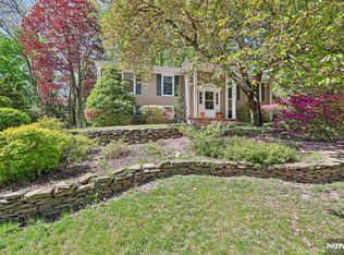 97 Erie Ave, Midland Park, NJ 07432