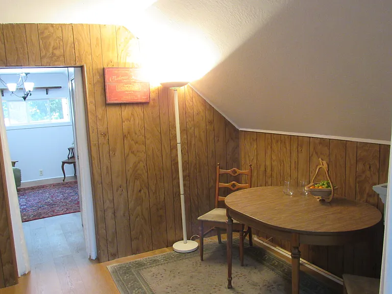 Valley View Dr — Photo 4