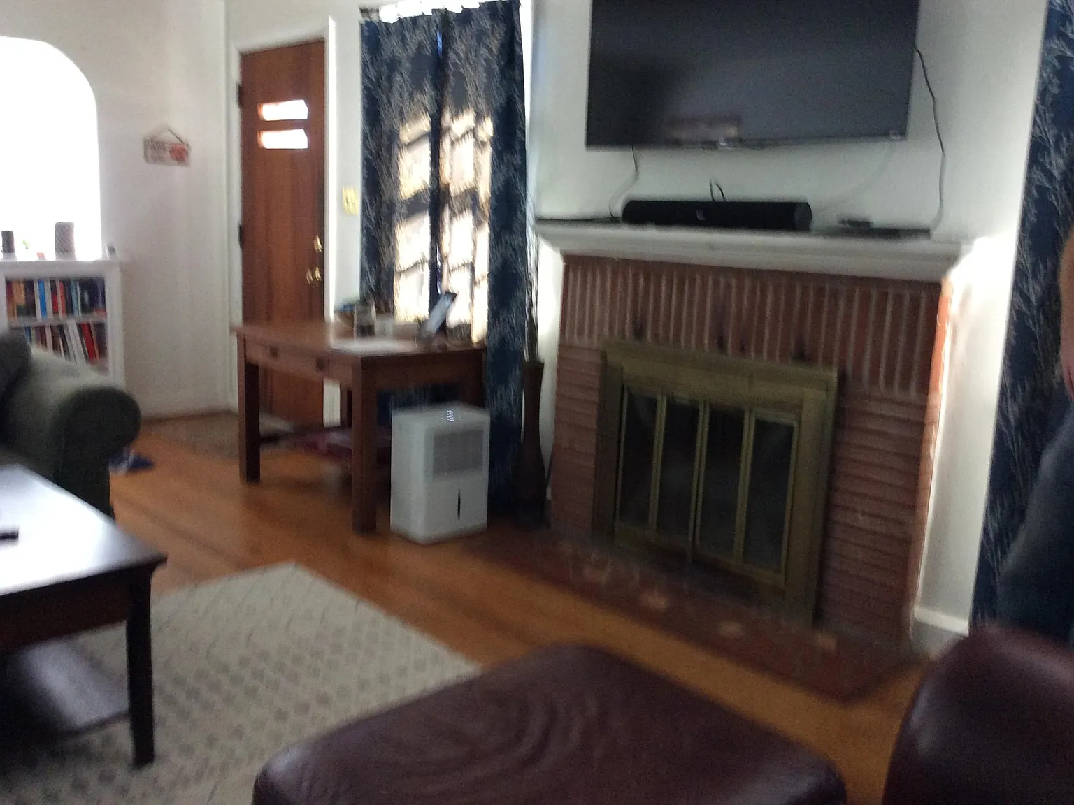 2 bed, 1180 sqft, $2,295 — Photo 3