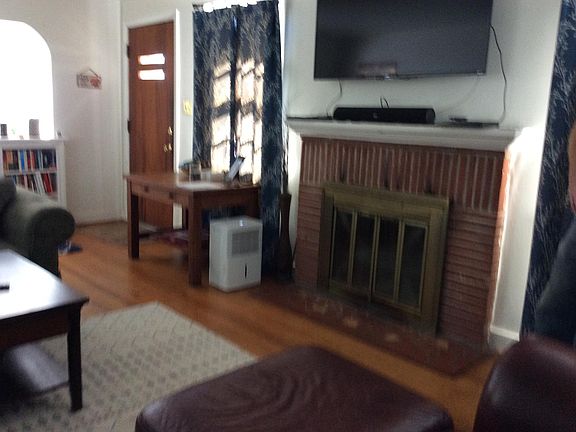 4th image of 4002 Cutshaw Ave