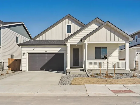 200 Lark Sparrow Way, Bennett, CO 80102