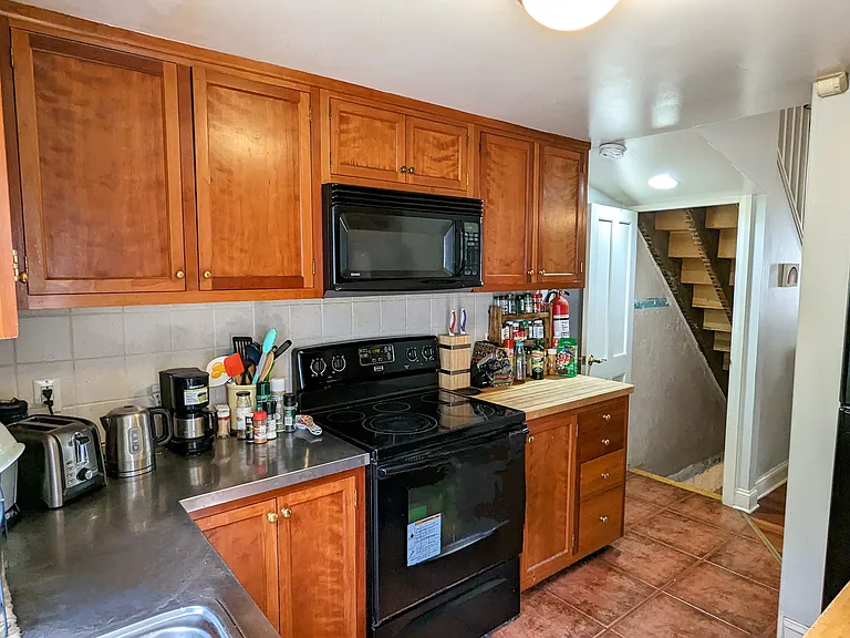 1032 Brandywine St — Photo 15