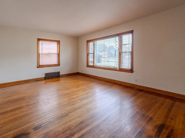 3861 N 60th St — Photo 8