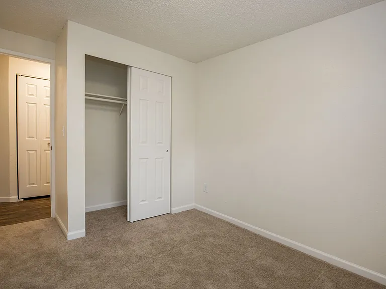 Valley Vista — Photo 25