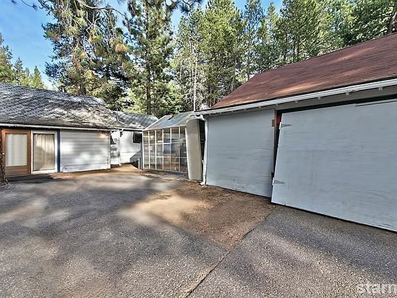 3rd image of 869 James Ave #871
