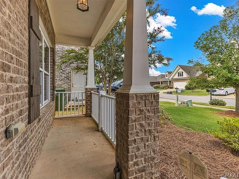 9348 Turnberry Park Dr — Photo 3
