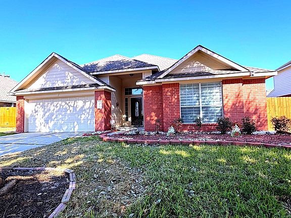 2nd image of 24534 Forest Path Ct