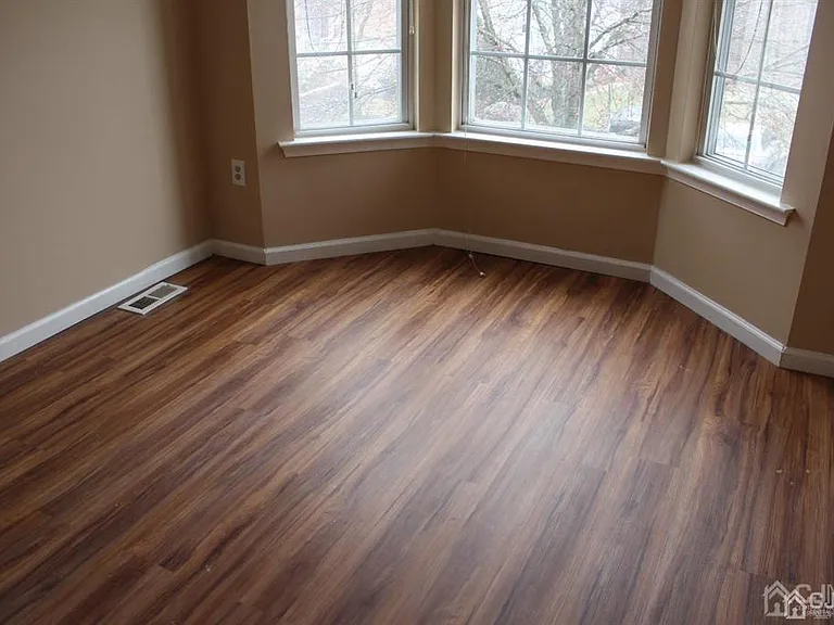 240 Hidden Woods Ct — Photo 21