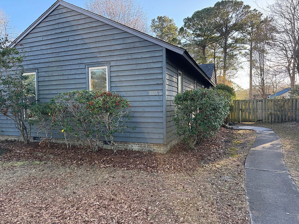 1st image of 1104 Boone Ln