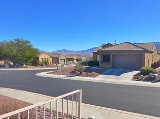 5905 S Meadow Hills Loop, Green Valley, AZ 85622