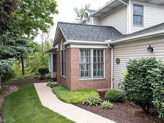 2nd image of 19256 Bradford Ct