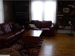 2nd image of 802 17th Ave S