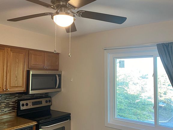 3rd image of 112 Klein Creek Ct APT 5E
