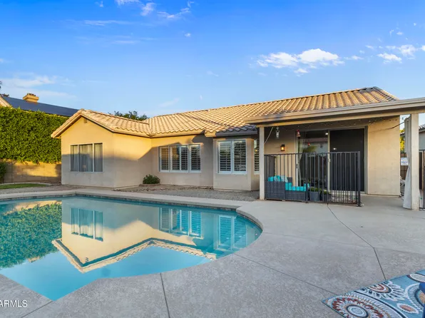418 W SAGEBRUSH Street, Gilbert, AZ 85233