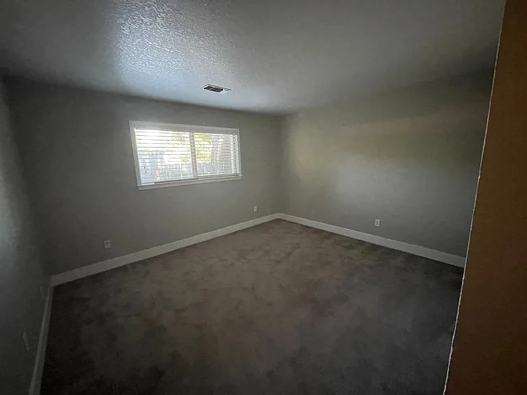 1622 Park St #C — Photo 12