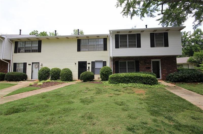 1st image of 330 Cabaret Ct