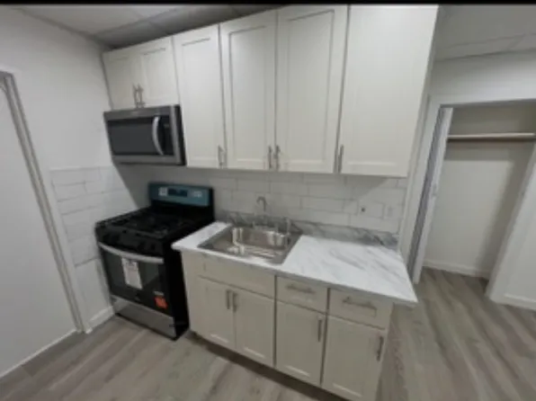 (undisclosed Address), Union City, NJ 07087
