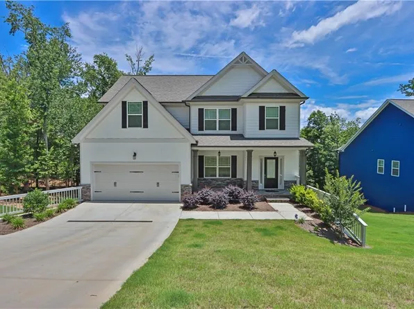 3929 Camden Ct, Gainesville, GA 30506
